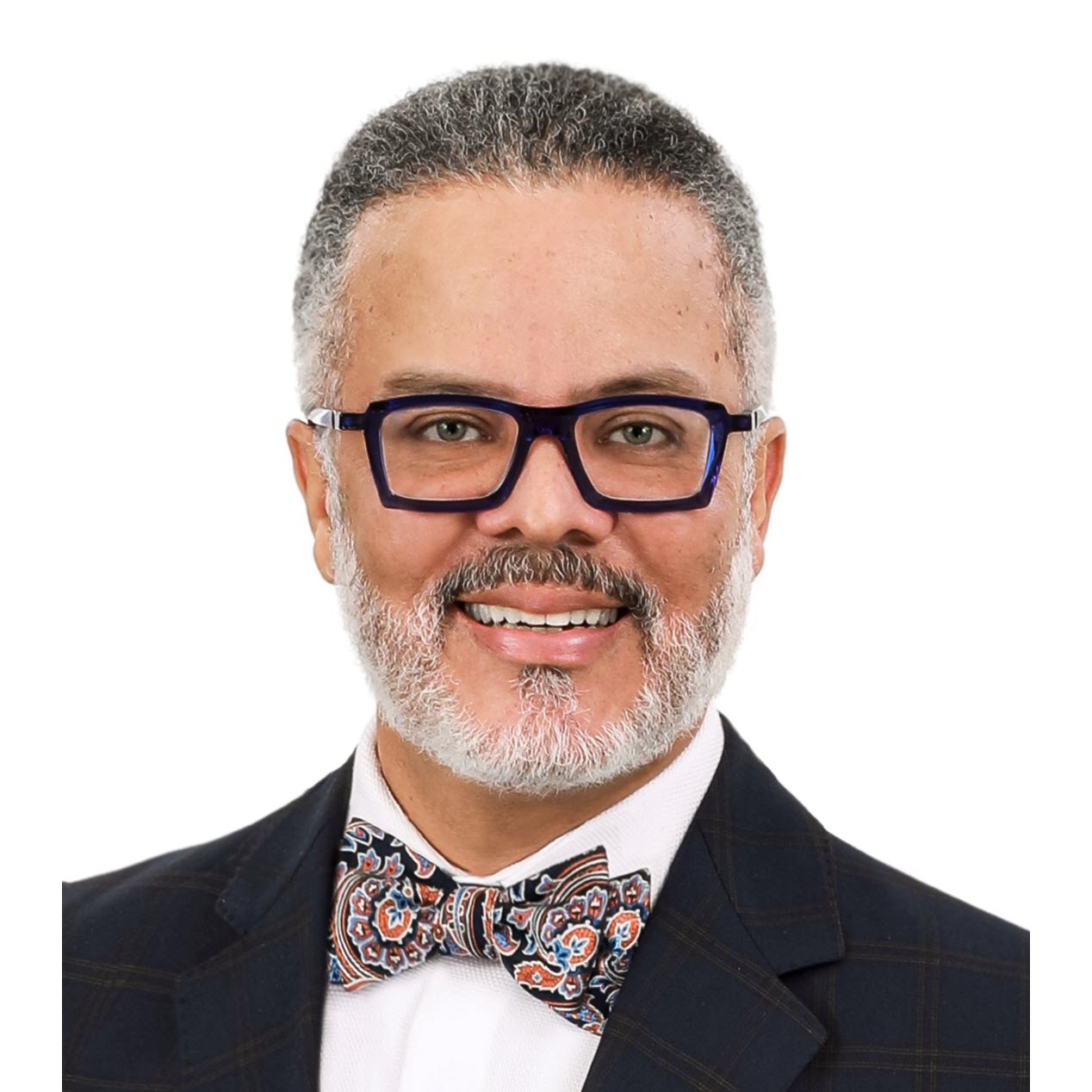 Headshot of raymond egana, realtor with keller williams fort worth - trusted real estate professional